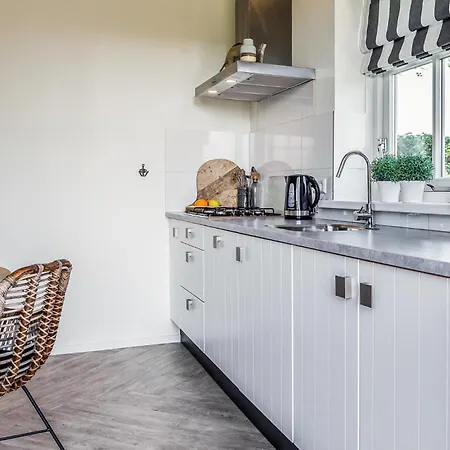Ferienhaus 2 Bedroom Lovely In