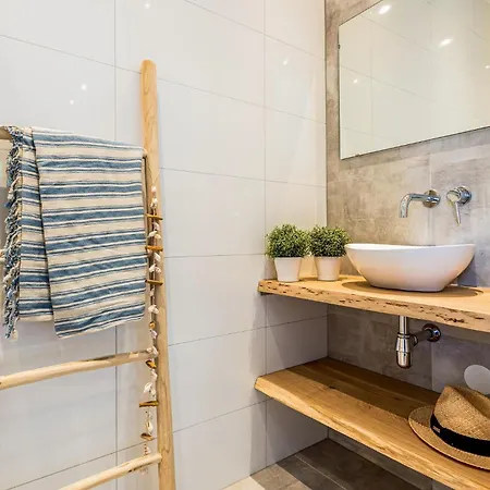 Ferienhaus 2 Bedroom Lovely In